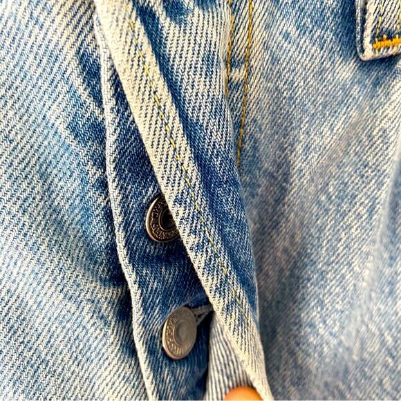 Levi’s Premium 501 Button Front size 28 Tapered Leg High Waist Jeans flawed - Picture 9 of 9